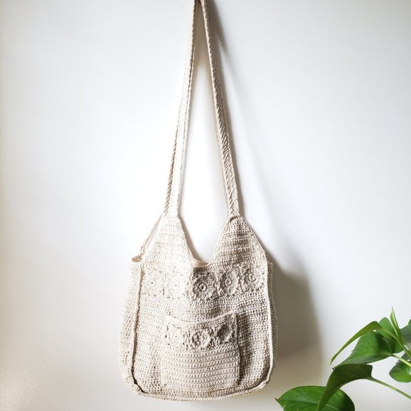 BEAUTIFUL BOHO MACRAME CROCHETED SLING BAG - Picture 2 of 11